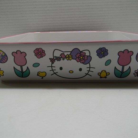 Hello Kitty by Sanrio Casserole Dish  9" x 9" NEW - Picture 2 of 5